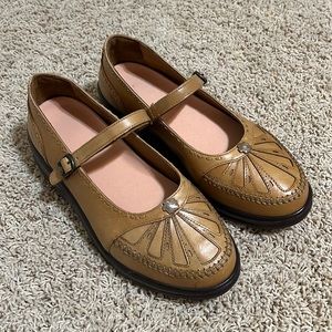 Dr. Comfort Saddle Tan Paradise Mary Jane Shoes (8 1/2)